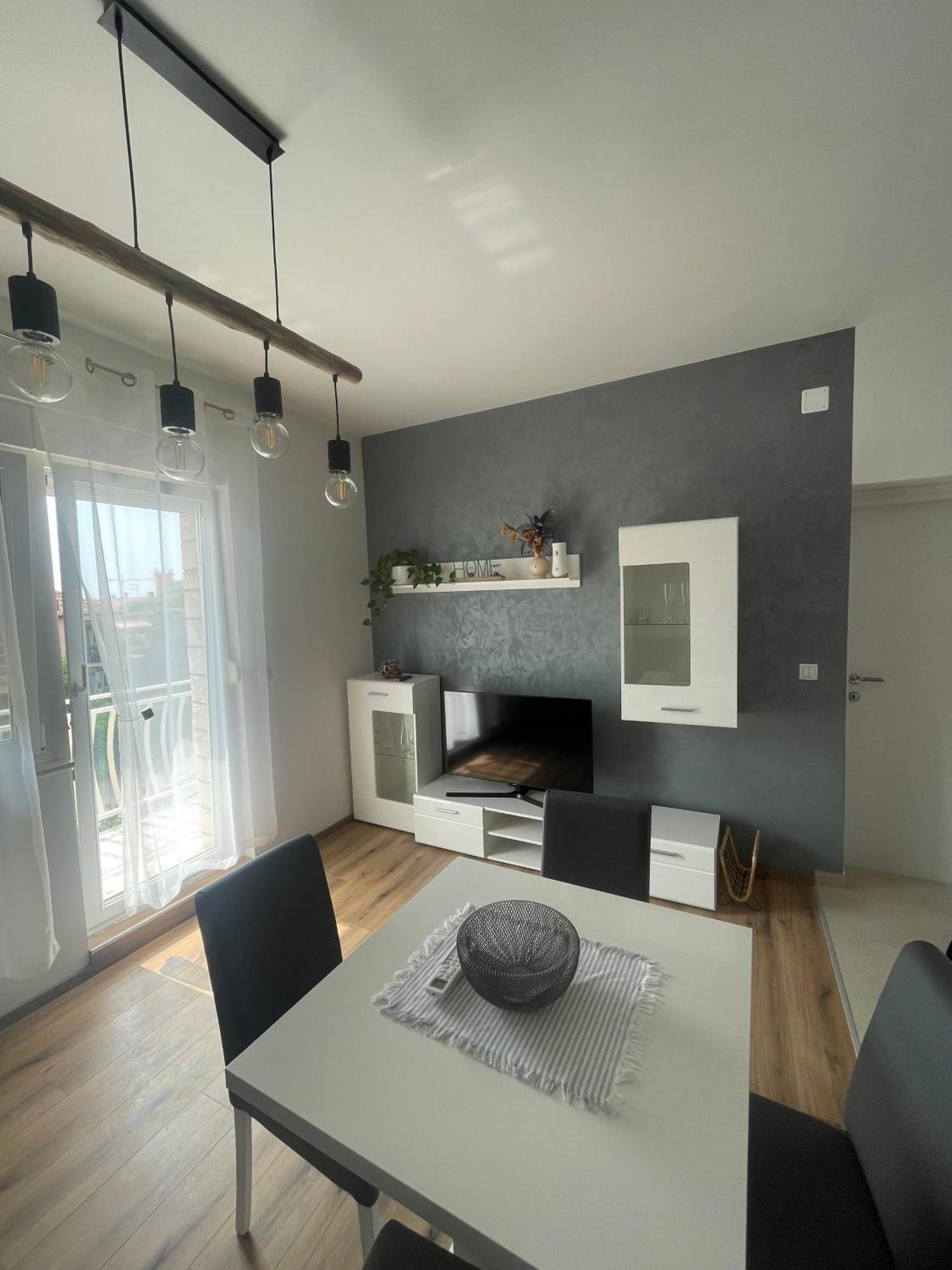App Leka Apartment Umag